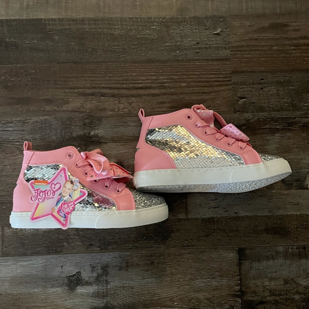 JoJo Siwa high top sequin sneakers new without box